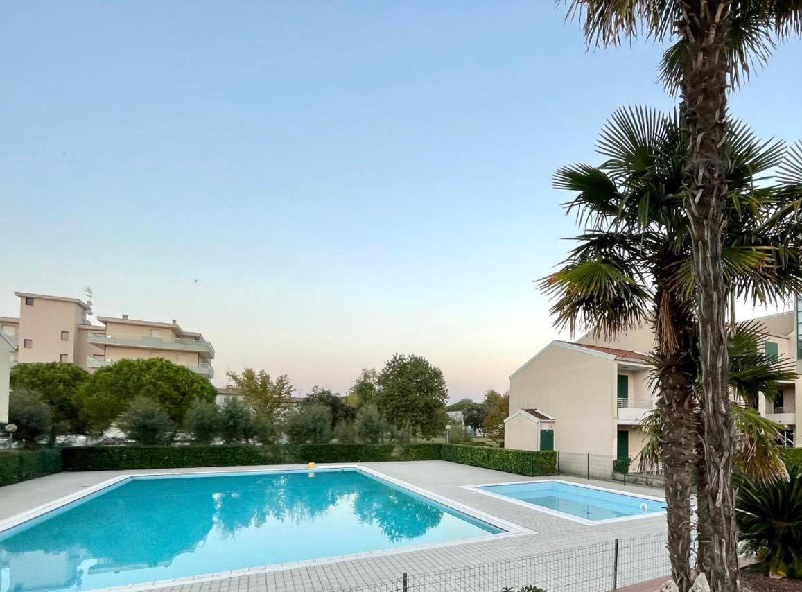 Apartment Caorle De Lux Swimming Pool, Parking, Garden Esterno foto