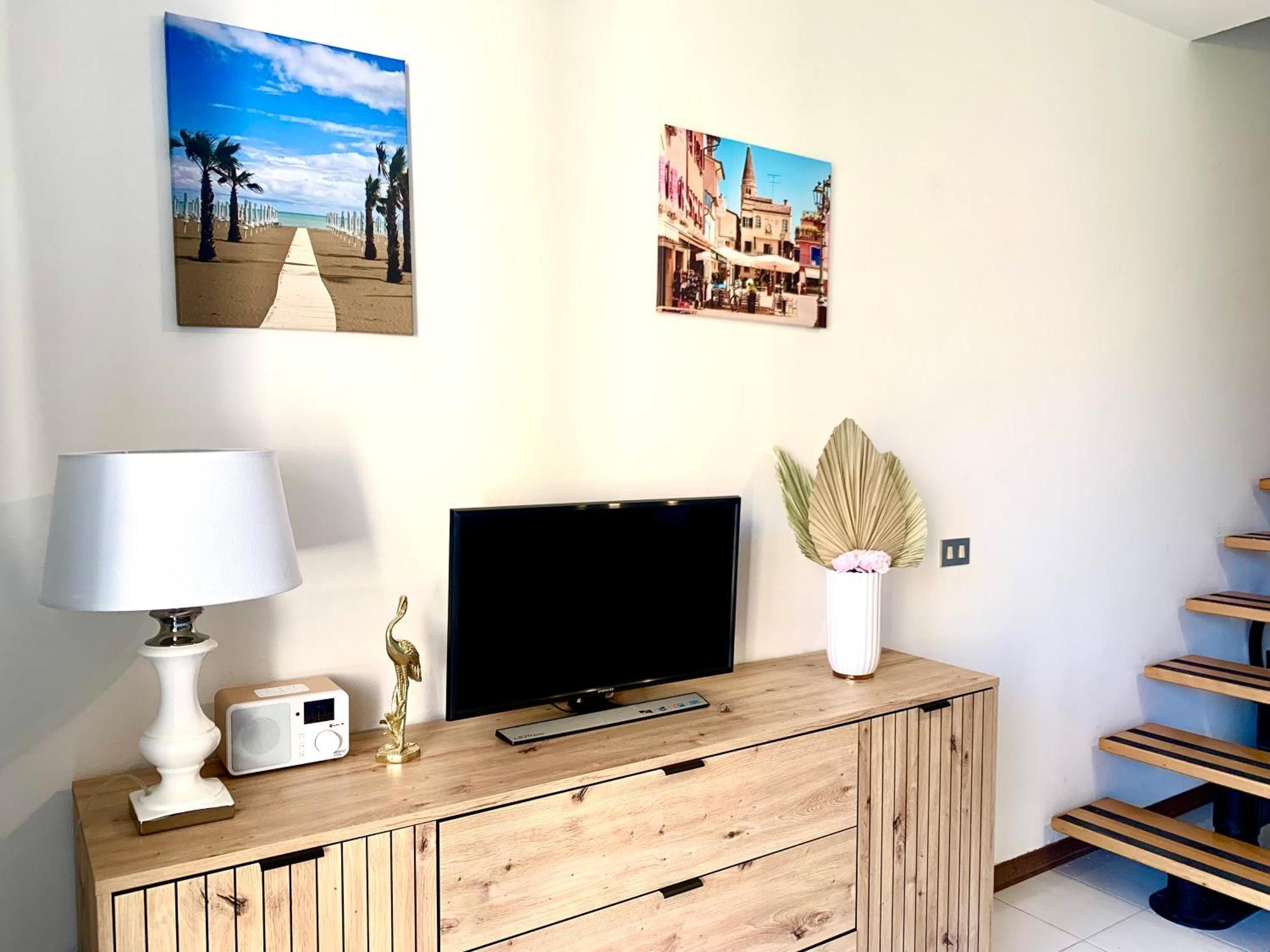 Apartment Caorle De Lux Swimming Pool, Parking, Garden Esterno foto
